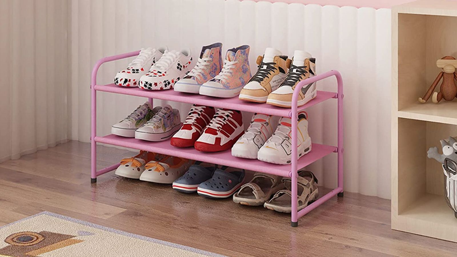 Shoe Organization: Maximize Your Space with Style - 1