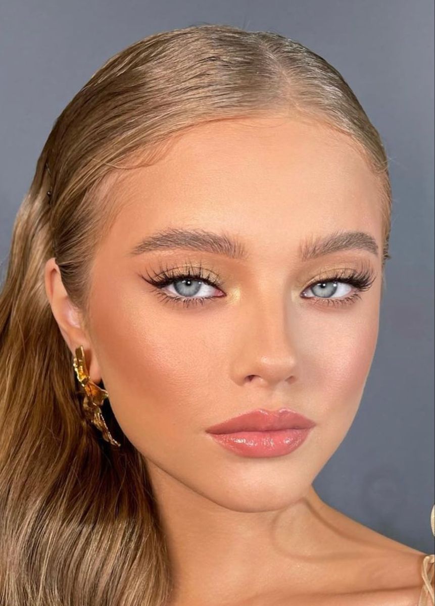 Perfect Prom Makeup: Tips and Ideas for a Flawless Look - 1