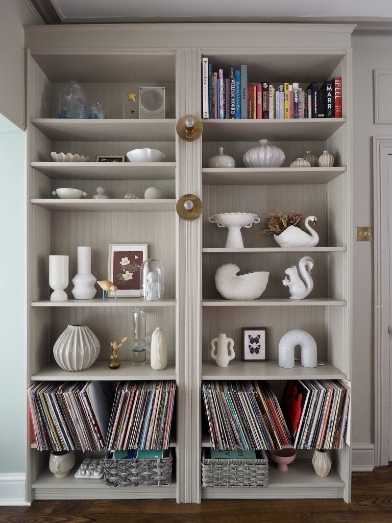 Creative IKEA Billy Bookcase Hacks for Stylish and Functional Spaces - 7