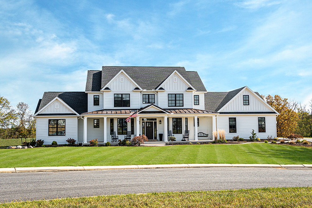 Modern Farmhouse Style: A Blend of Rustic Charm and Contemporary Comfort - 2