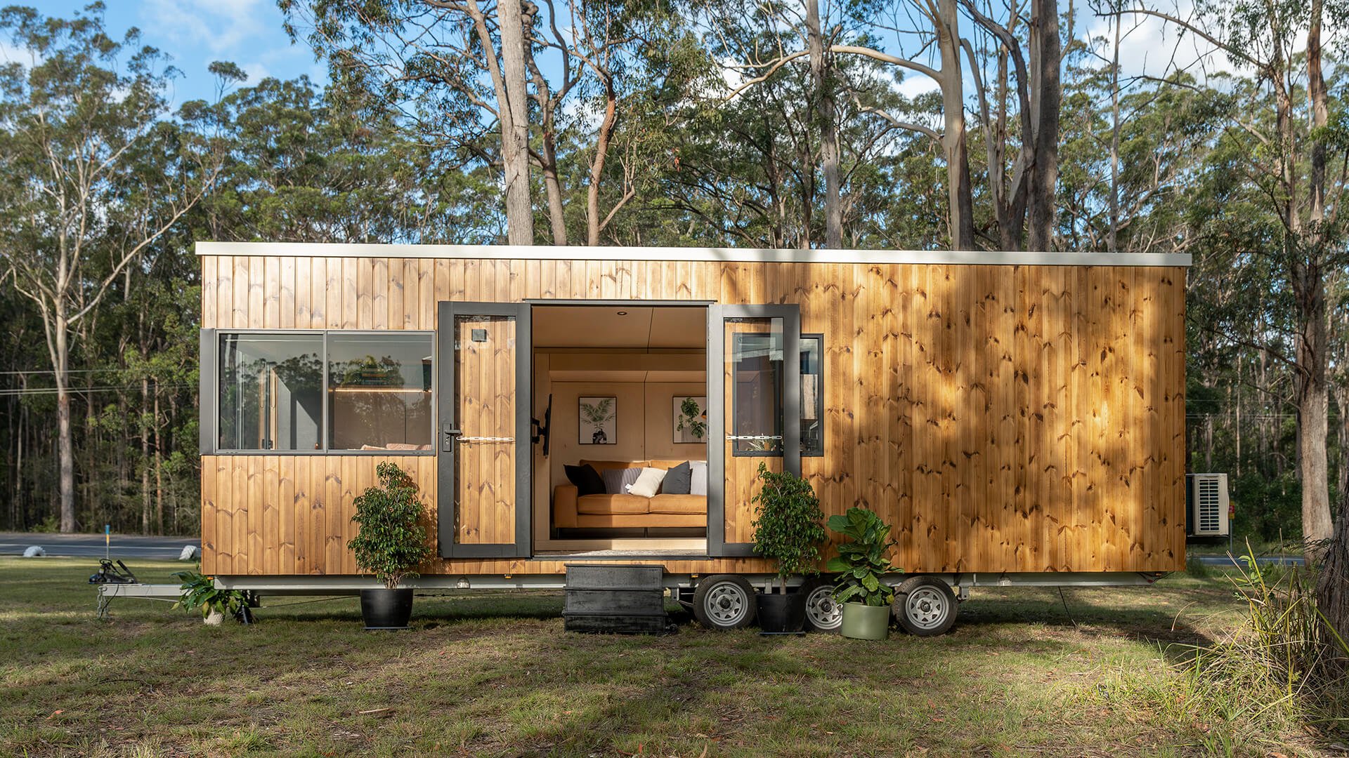 Tiny House Living: A Complete Guide to Downsizing and Simplifying Life - 8