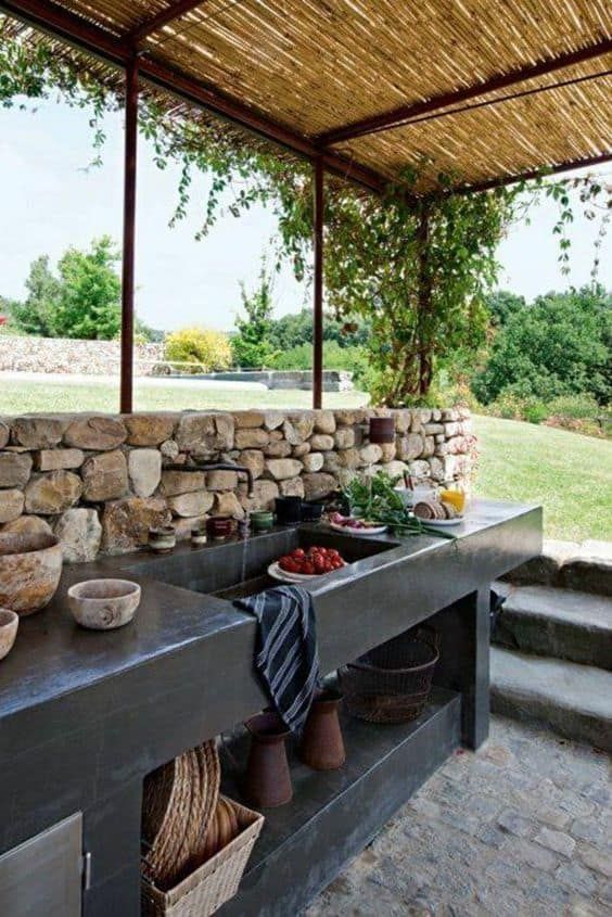 Creative Outdoor Kitchen Ideas for Your Dream Space  - 5