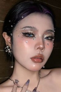 Best Grunge Makeup Looks and Ideas